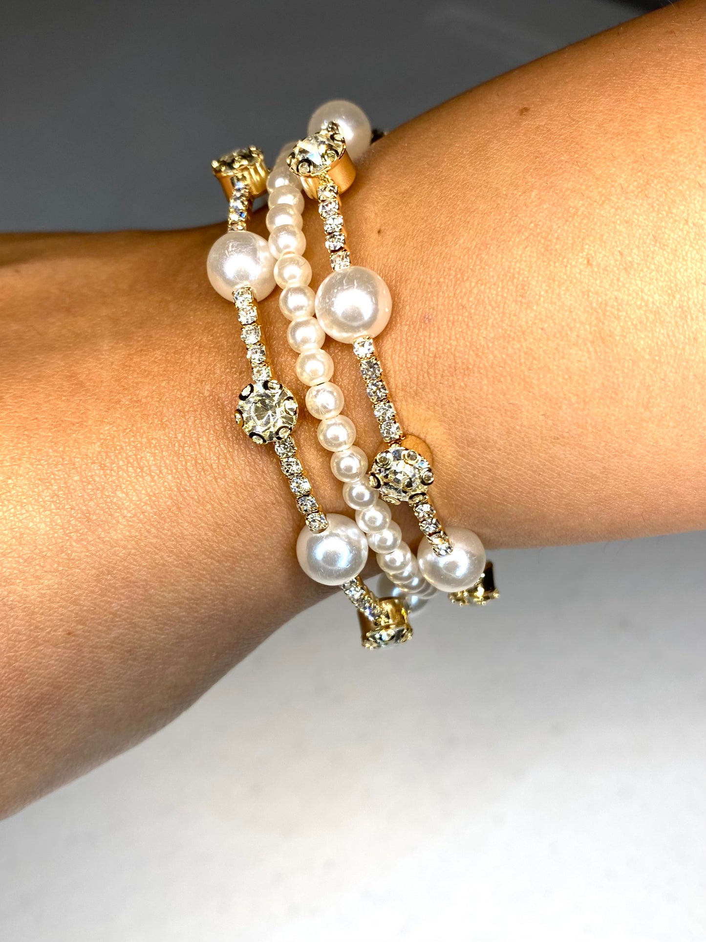 Crystal and Pearl Multi-Layered Bracelet (Gold)