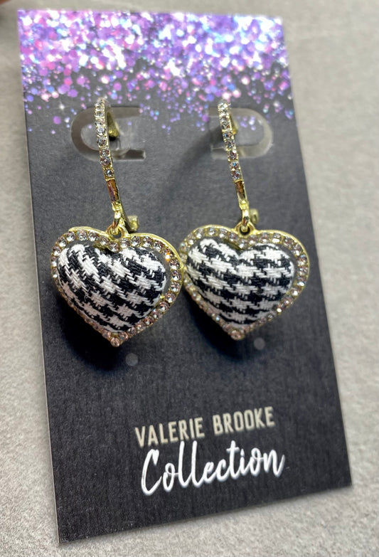 Black/White Plaid Heart On Hoop Earrings