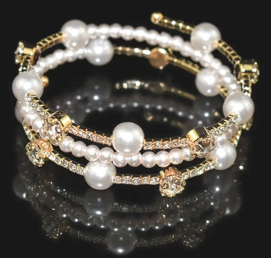 Crystal and Pearl Multi-Layered Bracelet (Gold)