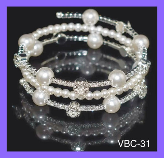 Crystal and Pearl Multi-Layered Bracelet (SILVER)